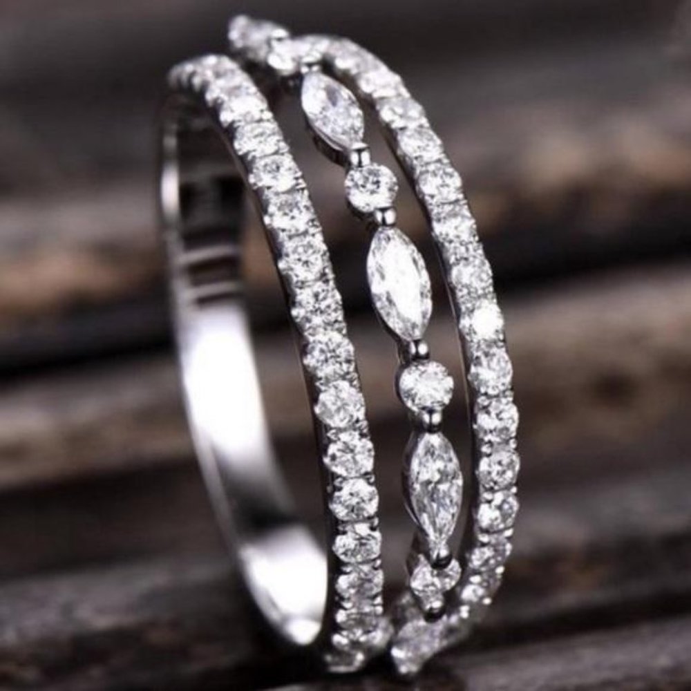 NEW 4.1 CT 925 STERLING SILVER DIAMOND RING